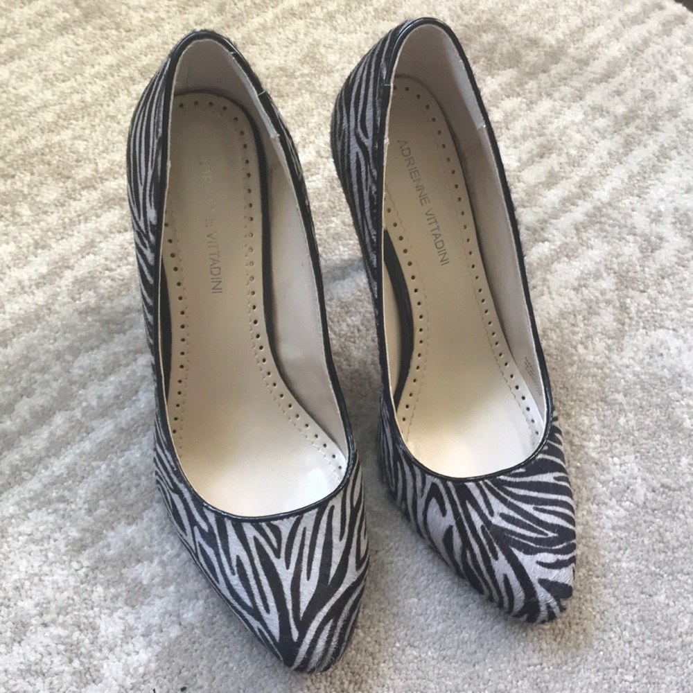 A Vittadini Zebra Print Faux Fur Pumps  Size 6.5